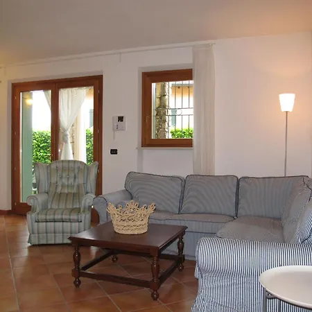 Adelaide By Interhome Appartement